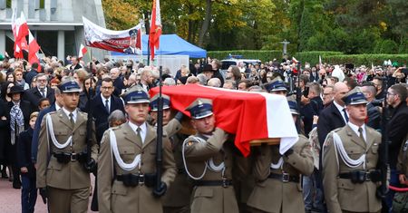 Kornel Morawiecki spoczął na Cmentarzu Wojskowym na Powązkach