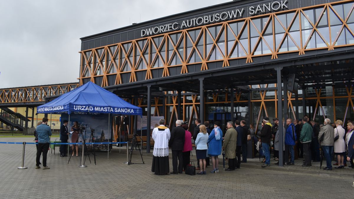 Tak prezentował się Dworzec Autobusowy Sanok w dniu otwarcia.