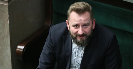 Przeglądy aut służą "dojeniu" kierowców? Kontrowersyjne zapytanie posła