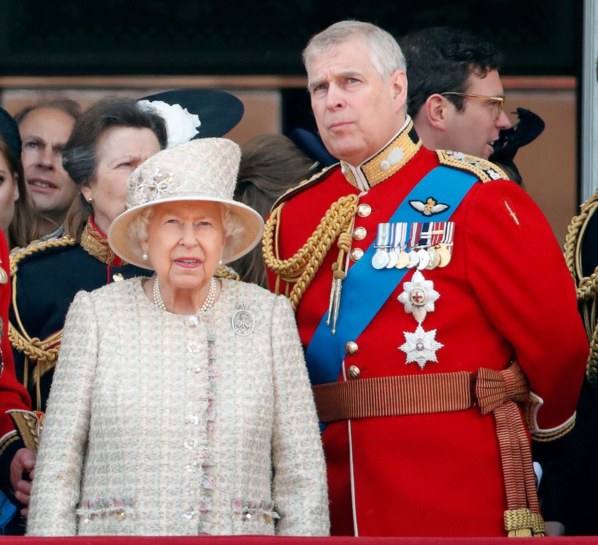 Elżbieta II wściekła na syna. Odwołała 60. urodziny księcia Andrzeja