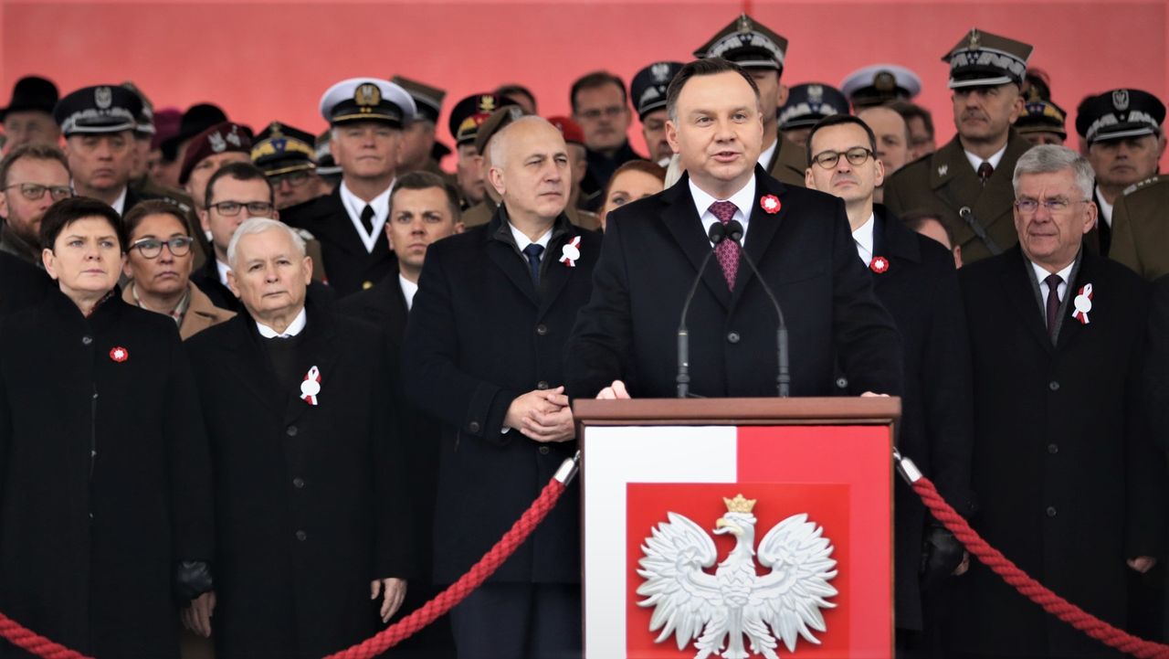 Cztery scenariusze Żakowskiego. W każdym wygrywa PiS, a przegrywa Polska