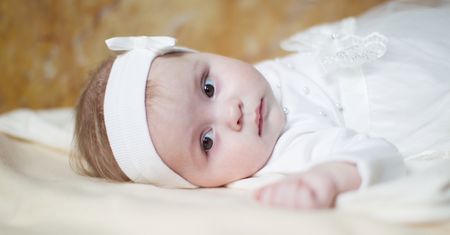 Sukienki do chrztu dla ciebie i twojego maleństwa