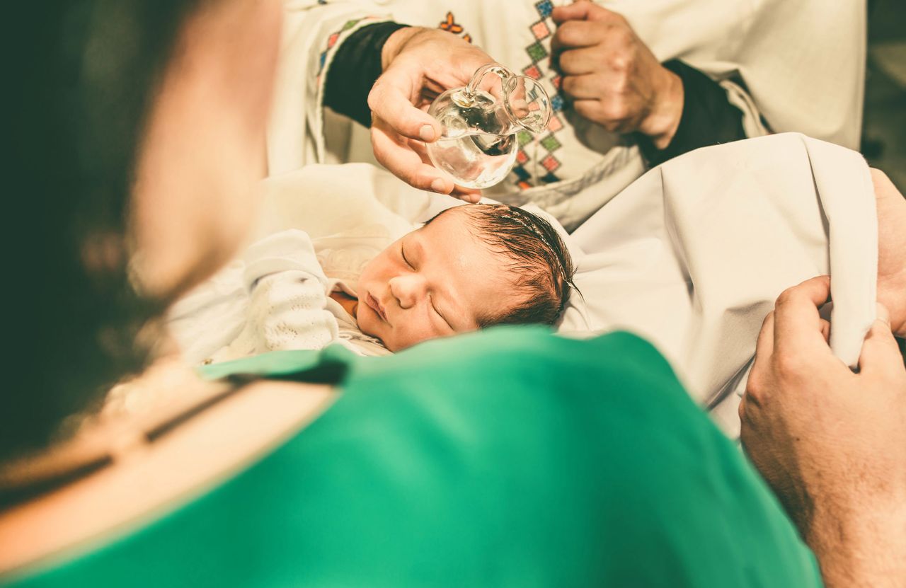 Życie rodzinne i towarzyskie oparte na sakramentach. Witajcie w Polsce