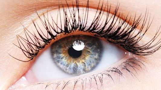 Permanentne tuszowanie rzęs to nowy trend w makijażu