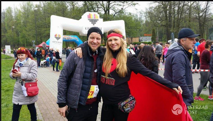 Anna Guzik w towarzystwie Piotra Kupichy
