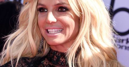 Totalnie odmieniona Britney Spears wraca do gry! Dawno nie wyglądała tak dobrze!