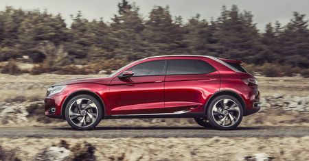 Citroen DS Wild Rubis