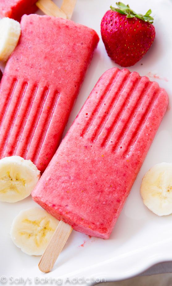 Strawberry-Banana-Popsicles-2