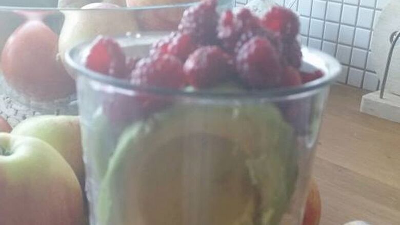 śniadanie, Reni Jusis