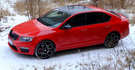 Skoda Octavia RS 230: dwa koła to za mało