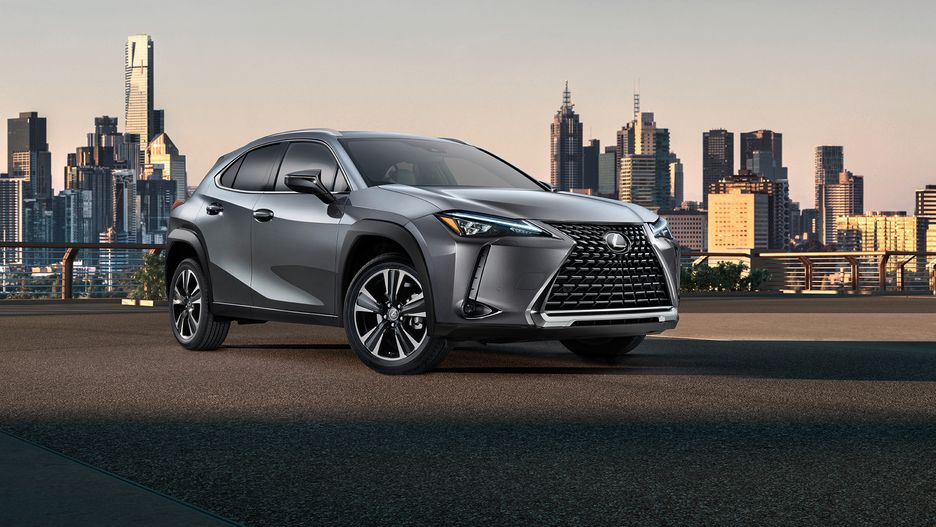 Lexus UX ma zadomowić się w wielkich miastach. Długość samochodu to 4,5 m
