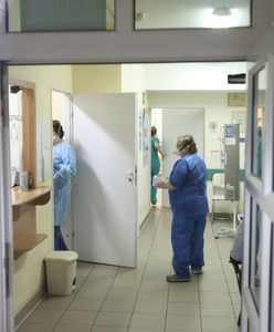 Koronawirus. Raport z frontu, dzień piąty. Po omacku