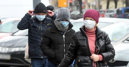 Strach przed koronawirusem. W Rawie Mazowieckiej dezynfekują wszystkie szkoły