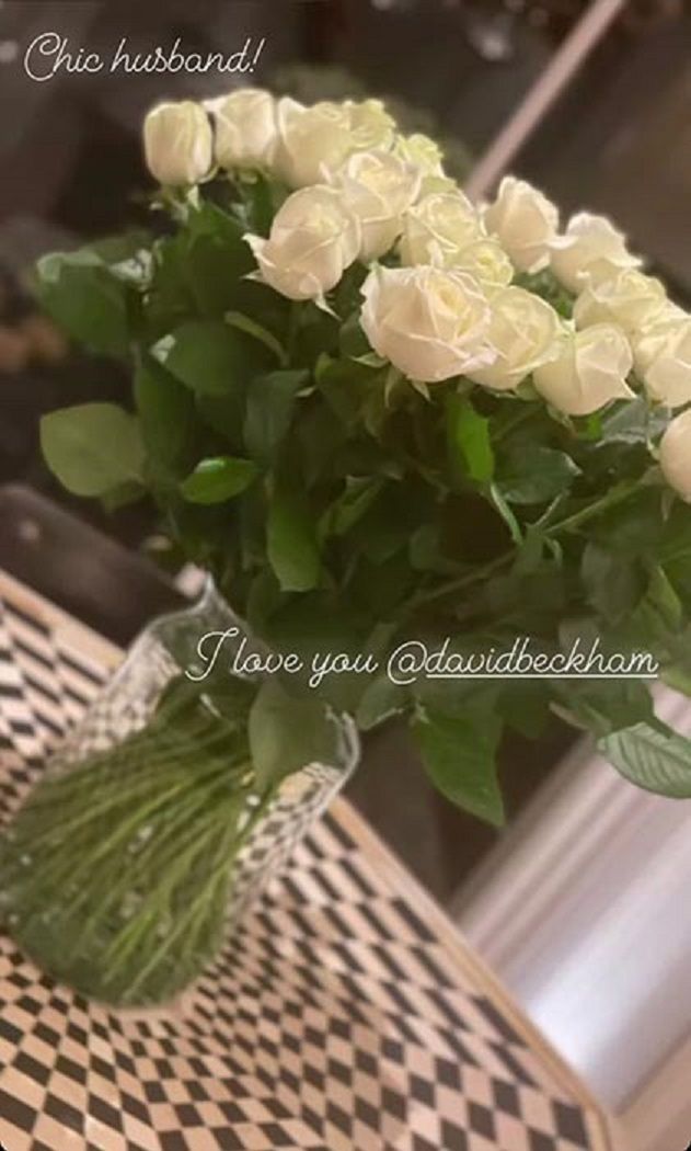 David Beckham podarował kwiaty Victorii