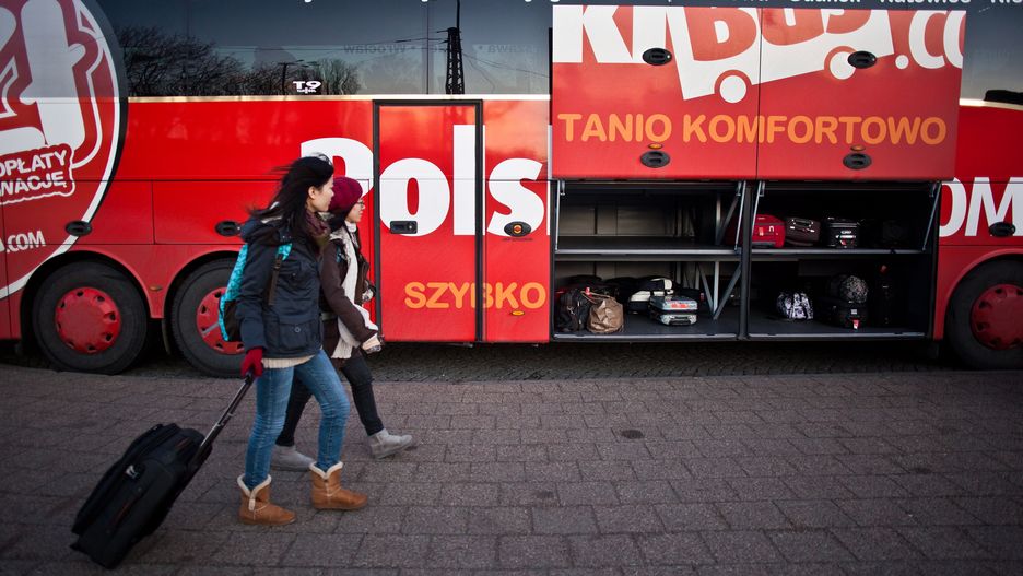 Wkrótce charakterystyczne autokary mają zmienić barwy