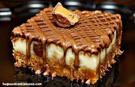 Rolo Cheesecake Bars