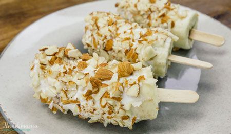 Banana Yogurt Popsicles - All Steps