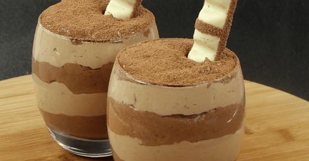 Przepyszny mus Kinder Bueno