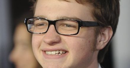 Jake z "Dwóch i pół" odnalazł Boga