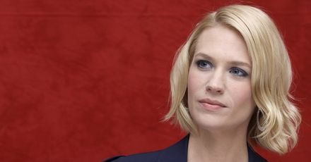 January Jones samotną matką