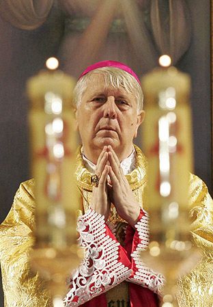 Abp Wielgus: "wyznaję błąd, tak jak wyznałem go papieżowi"