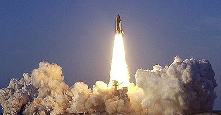 NASA postanowiła przedłużyć misję promu Atlantis