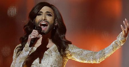 Dziś jest gwiazdą Eurowizji, ale jeszcze niedawno... Jak naprawdę wygląda Conchita Wurst?