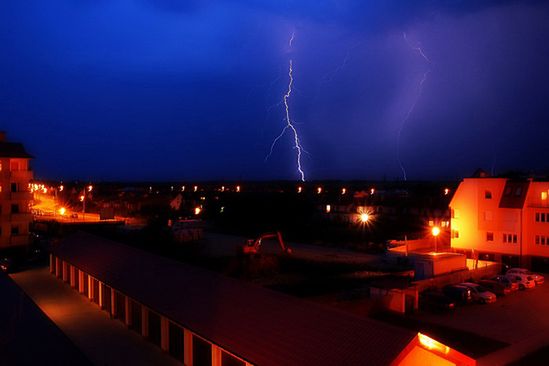 Pioruny i błyskawice czyli burzowe zdjęcia Internautów