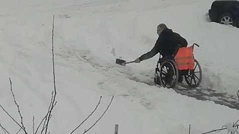 "Odśnieżenie to obowiązek AZK"