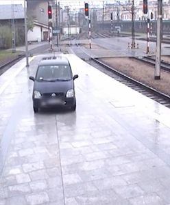 Kraków. Pijany kierowca wjechał na Dworzec Główny