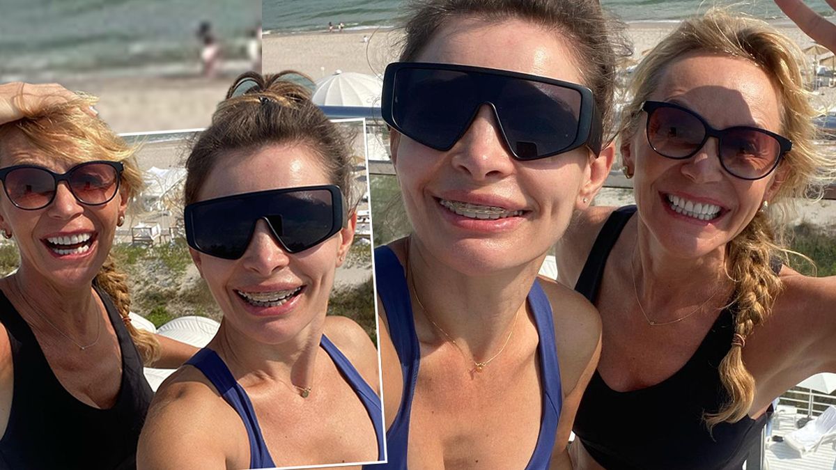 53-letnia Ścibakówna i młodsza o 5 lat Dygant spotkały się na plaży i zrobiły sobie zdjęcia. Trudno wybrać, która lepiej prezentuje się w stroju kąpielowym