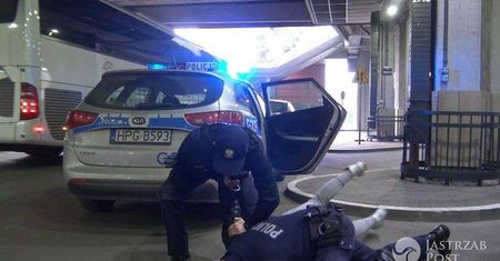 Policja w Krakowie zatrzymała i skuła polskiego gwiazdora! [WIDEO]