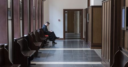 Warszawa. Bezpłatna pomoc prawna, także dla osób bez dostępu do internetu