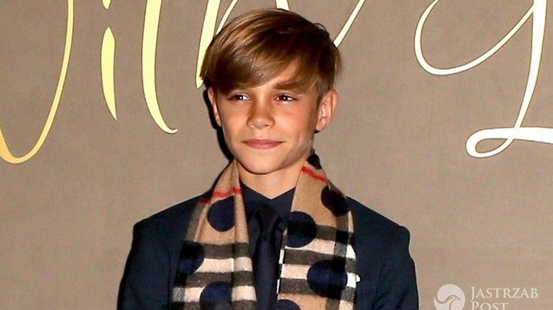 Romeo Beckham w świątecznej kampanii Burberry (fot. ONS)