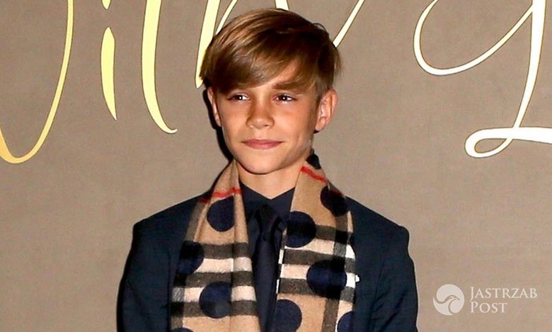 Romeo Beckham w świątecznej kampanii Burberry (fot. ONS)