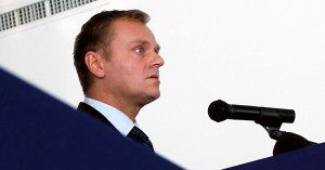 Platforma Obywatelska liderem