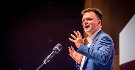 Szymon Hołownia: Niech opustoszeją kościoły, w których Jezus jest członkiem PiS!