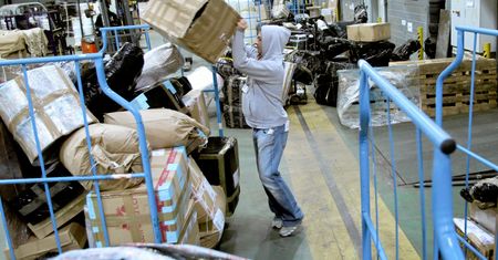 Mielec: kurier dostarczył przesyłkę klientowi. Potem przez pół godziny walczył o jego życie