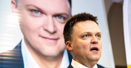 Wybory prezydenckie 2020. Szymon Hołownia publikuje zdjęcie ze ślubu przyjaciół