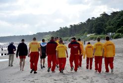 Ustka - tonęły dwie dziewczynki. Ratownicy mają dość. "Przestaliśmy mieć skrupuły"