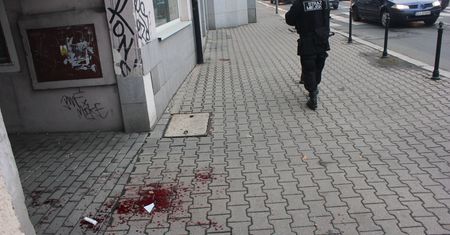Jelenia Góra: mężczyzna zaatakowany nożem. Jest w ciężkim stanie