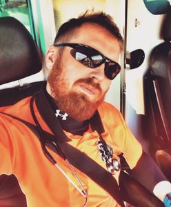 Wyzwiska, kartki za wycieraczką i publiczny lincz. Ratownik medyczny opowiada WP o pracy w karetce