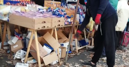 Bazar Olimpia w Warszawie. Po tekstach Wirtualnej Polski policja podjęła działania. "Są nieprawidłowości"