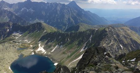 Turyści znaleźli zwłoki mężczyzny w Tatrach
