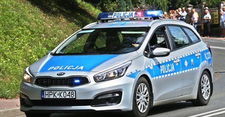 Wzniecił trzy pożary w godzinę. Policja poszukuje sprawcy