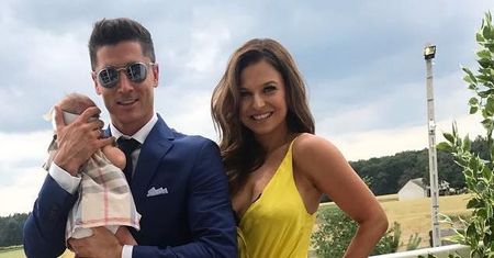 Nie dwa, a trzy wózki Klary Lewandowskiej. Najnowszy model to wariant na lato
