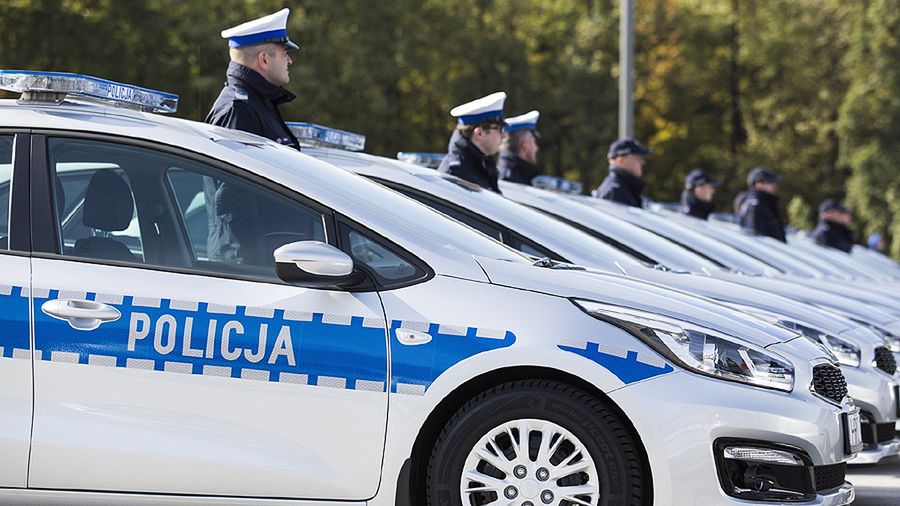 Na zakupy środków transportu lądowego Policja przeznaczy około 520 mln zł