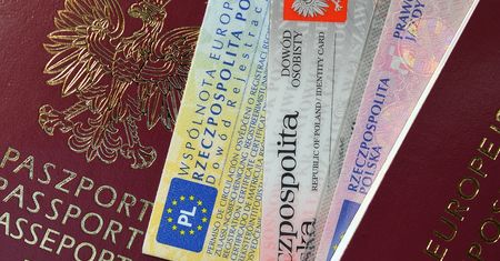 Chcesz polecieć do Wielkiej Brytanii? Udowodnij, że mówisz po polsku