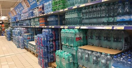 Groźny bisfenol w plastikowych butelkach z wodą. Sami go uwalniamy