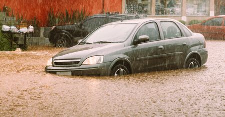 Hiszpania: ulewne deszcze paraliżują kraj